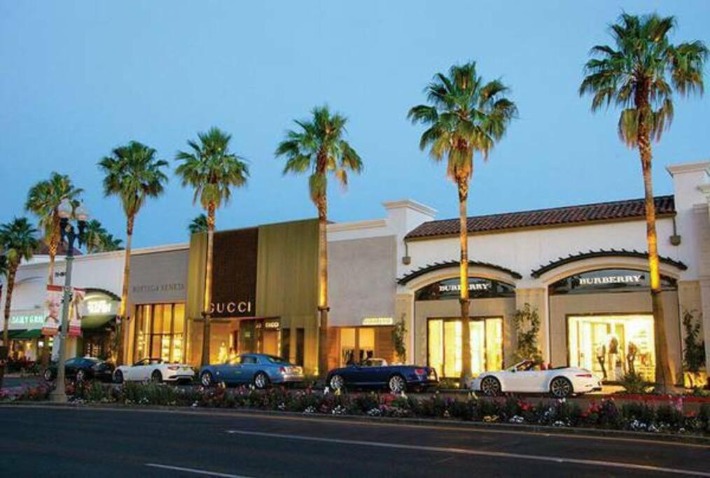 Charming Palm Desert Oasis - An Ideal Getaway Home Екстериор снимка